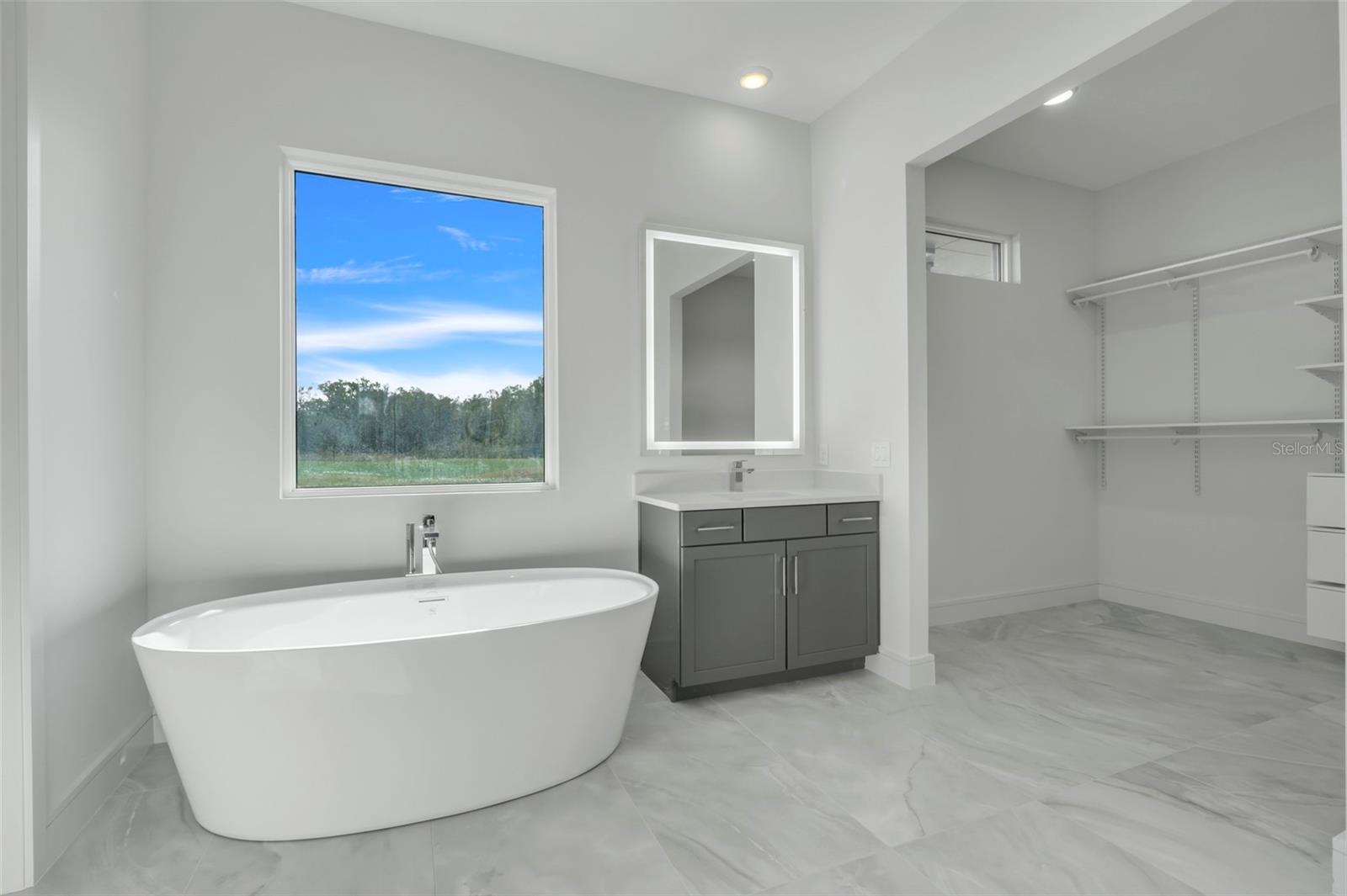 3028 KENSINGTON AVE, DAVENPORT, FL, 33837
