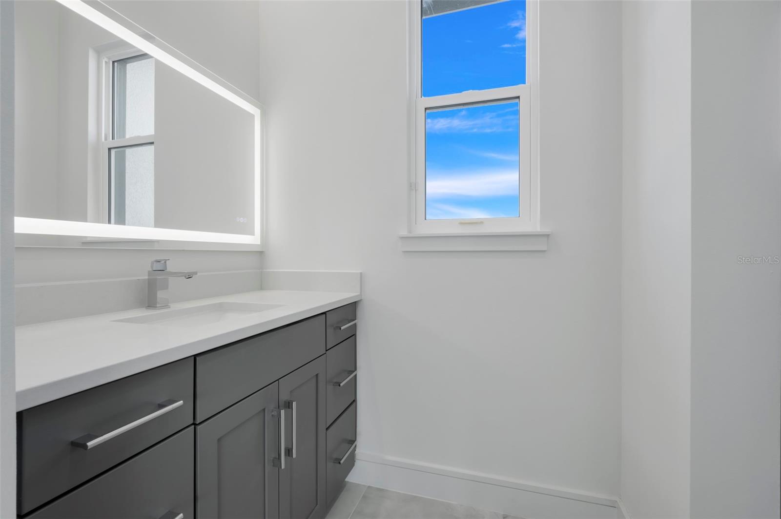 3028 KENSINGTON AVE, DAVENPORT, FL, 33837