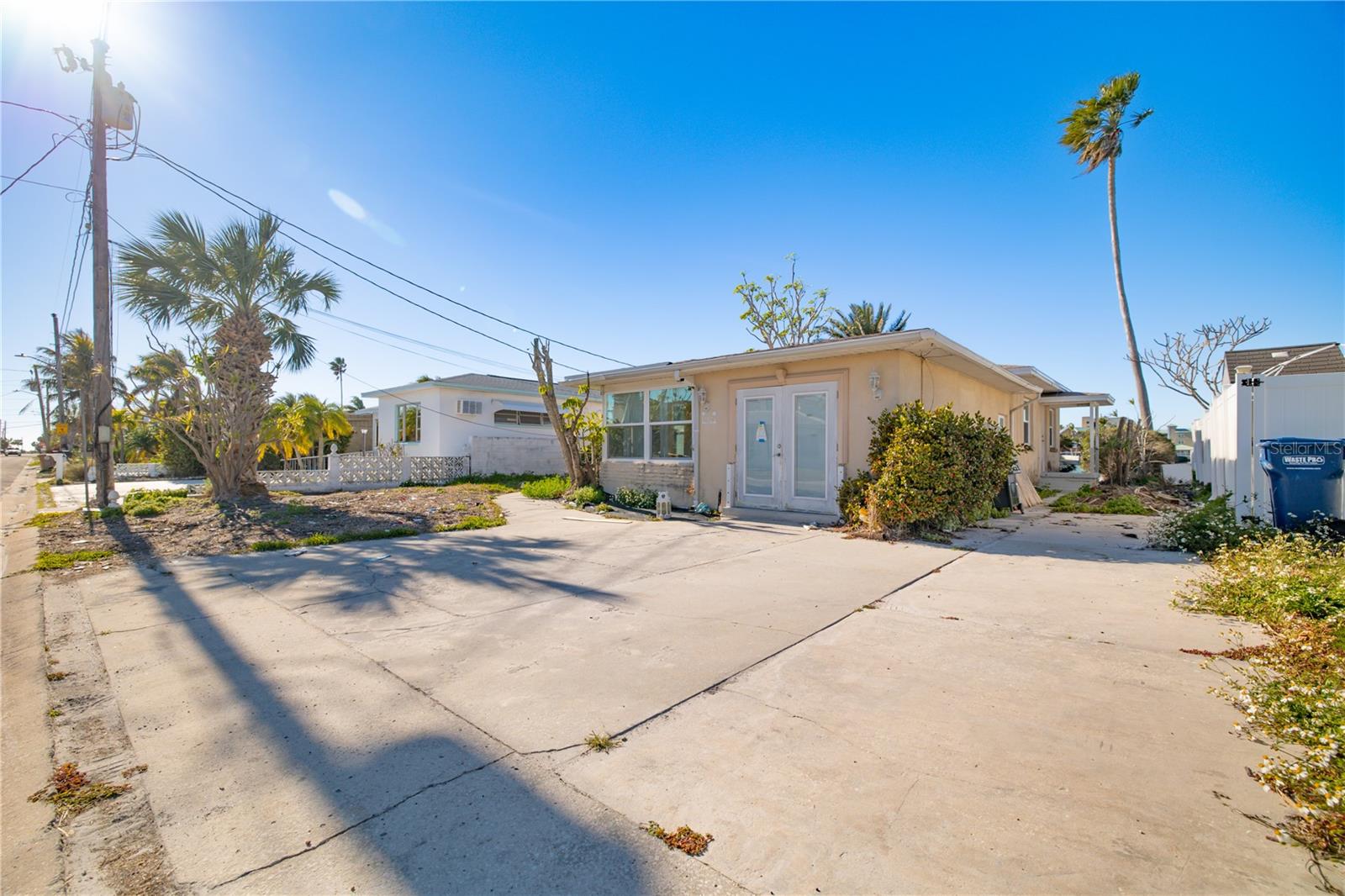 256 145TH AVE E, MADEIRA BEACH, FL, 33708