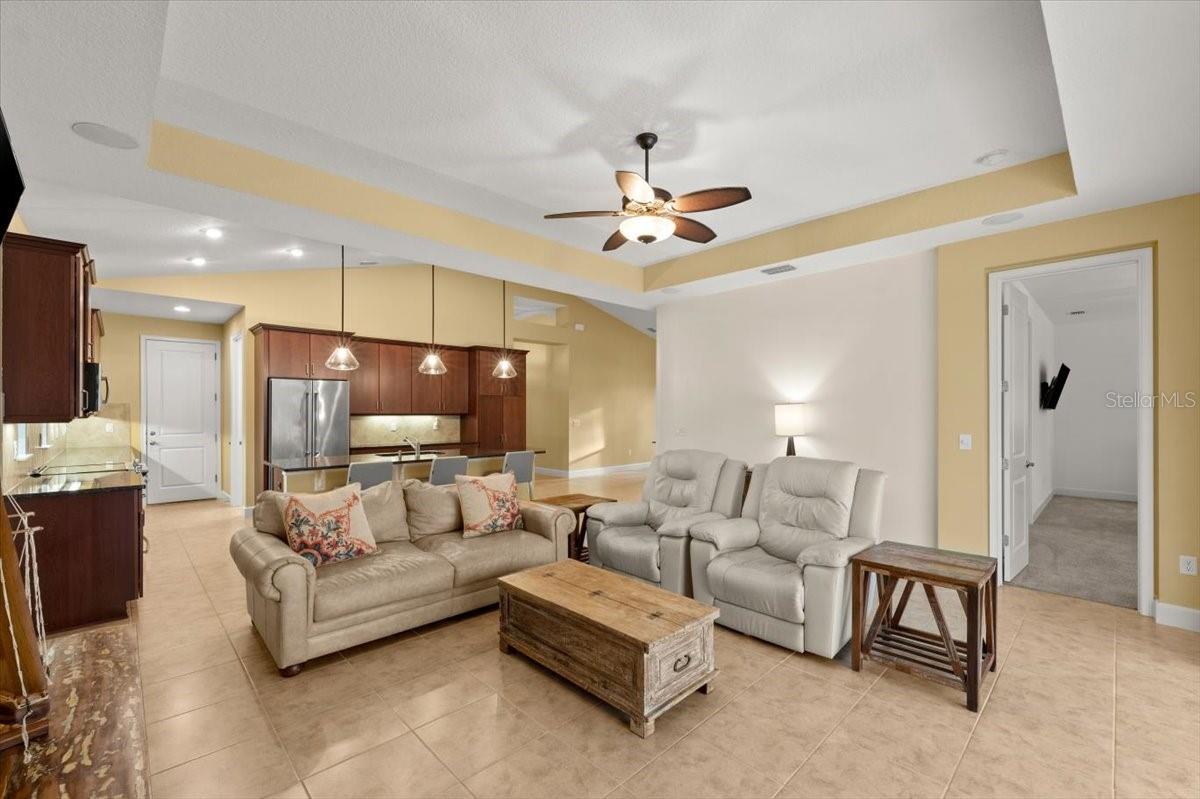 27 BAY CT, ORMOND BEACH, FL, 32174