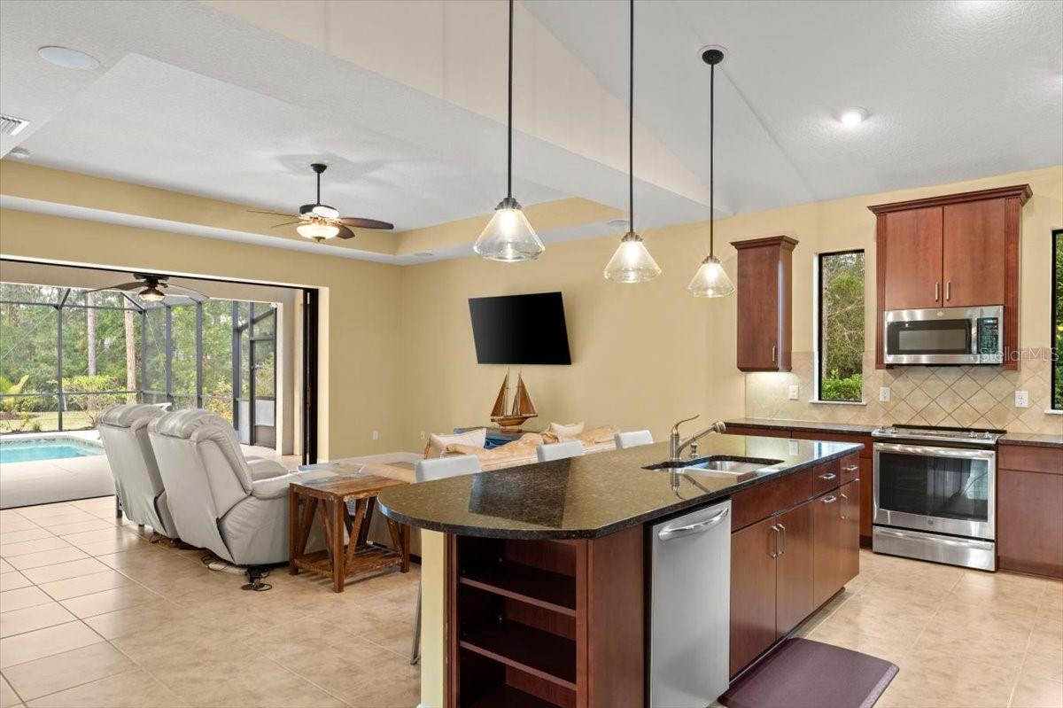 27 BAY CT, ORMOND BEACH, FL, 32174