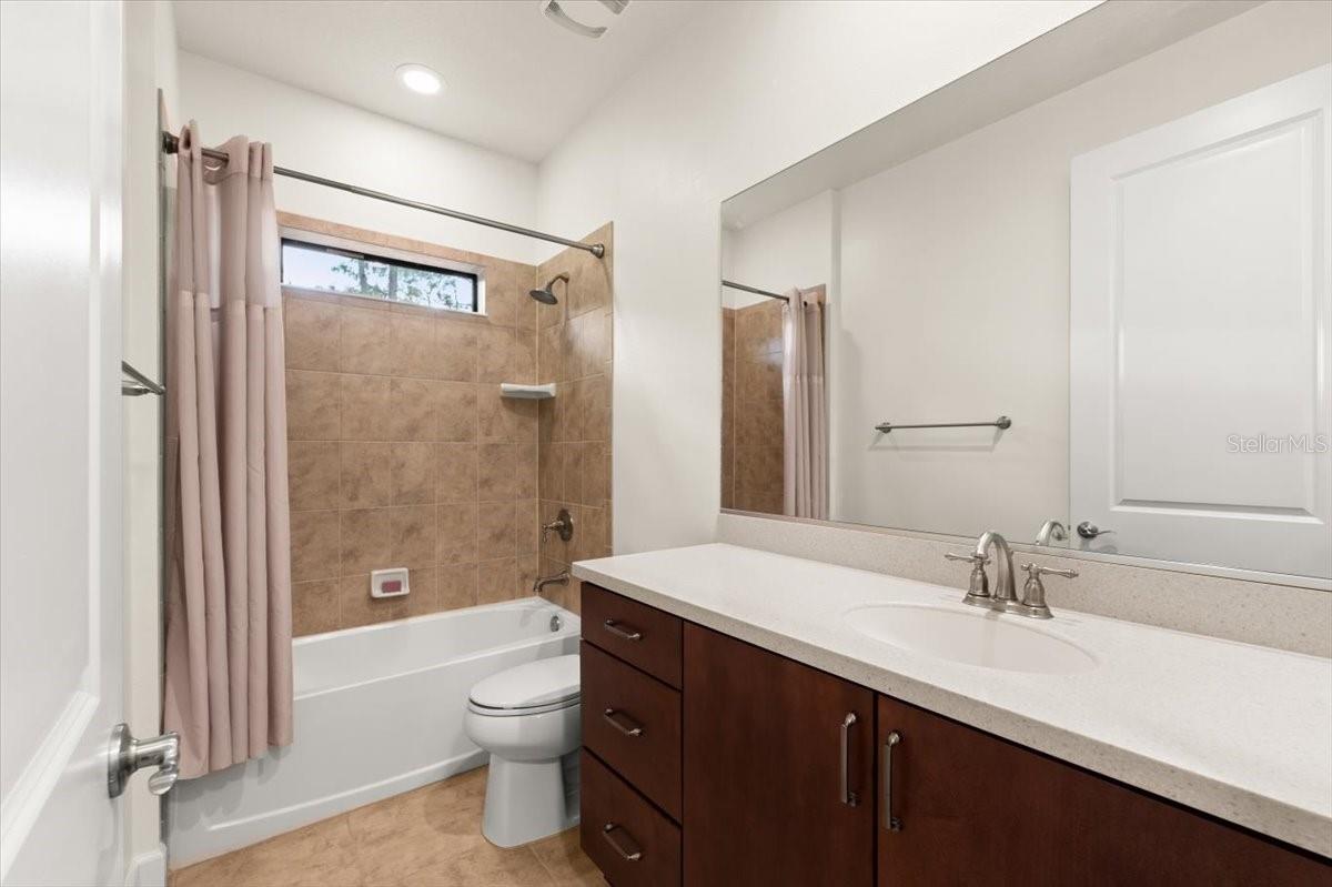 27 BAY CT, ORMOND BEACH, FL, 32174