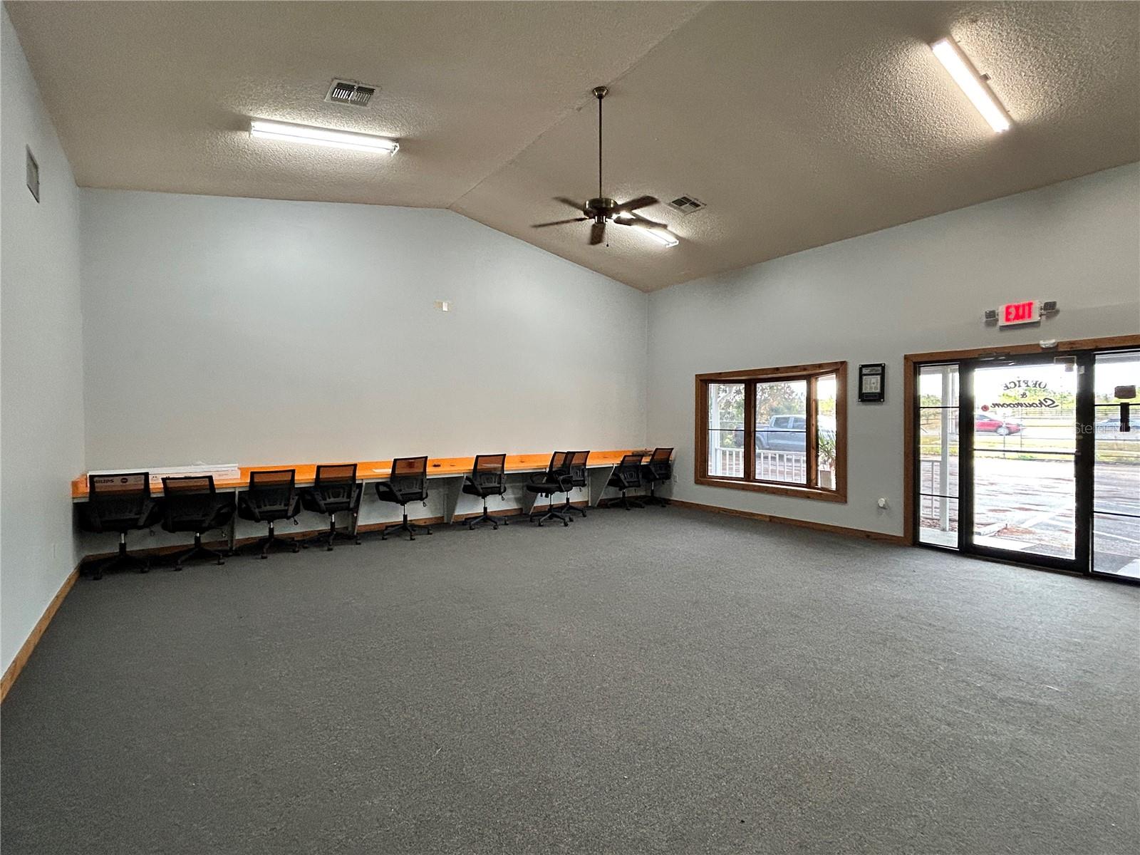17422 US HIGHWAY 19, HUDSON, FL, 34667