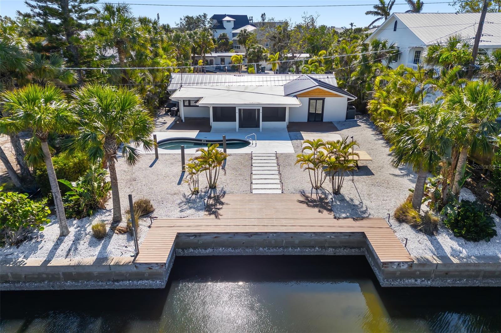 431 AVENIDA DE MAYO, SARASOTA, FL, 34242