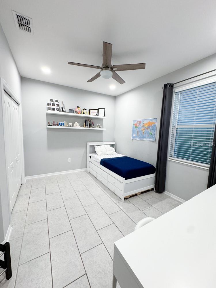 1738 FARMSTEAD LN, OVIEDO, FL, 32765