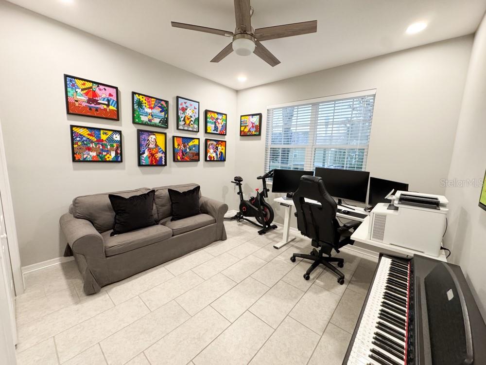 1738 FARMSTEAD LN, OVIEDO, FL, 32765