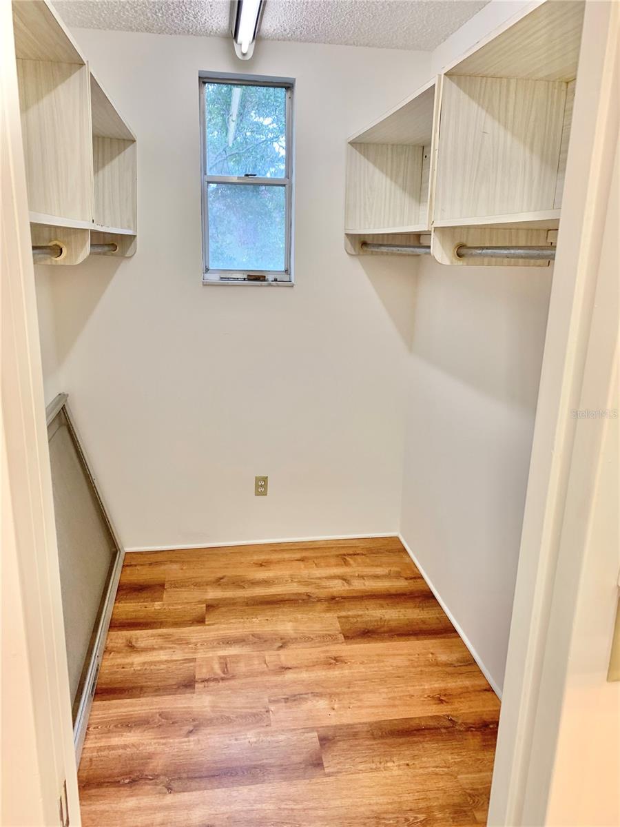 1719 NW 23RD AVE #PH-A, GAINESVILLE, FL, 32605