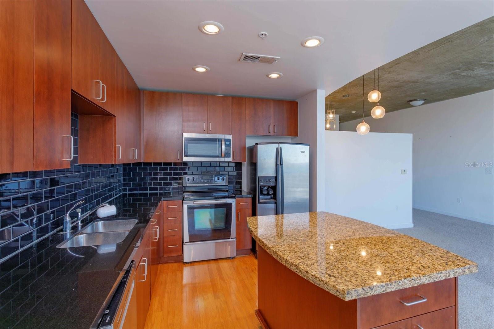 155 S COURT AVE #2008, ORLANDO, FL, 32801