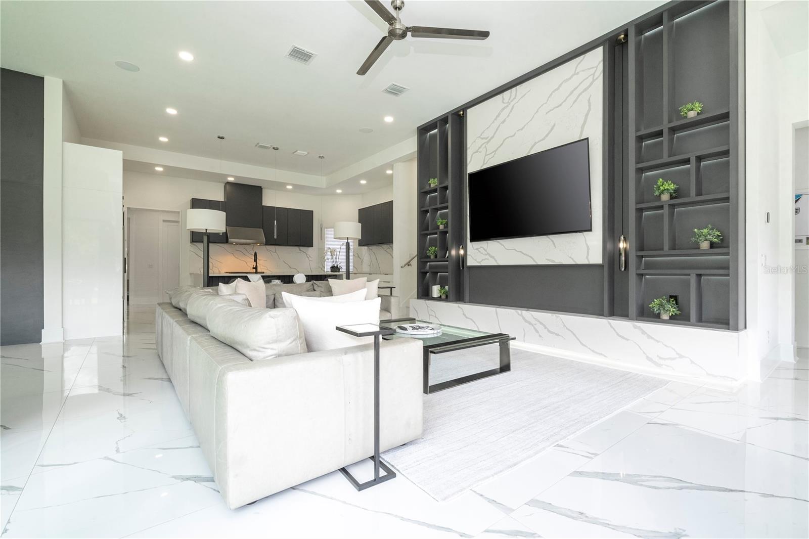 717 EASTLAWN DR, KISSIMMEE, FL, 34747