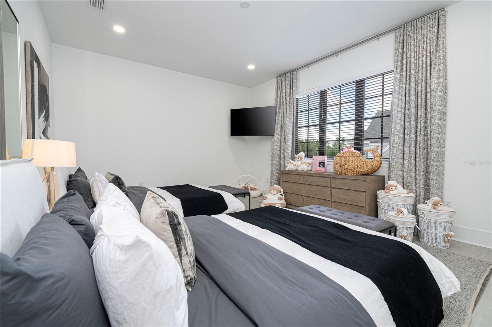 717 EASTLAWN DR, KISSIMMEE, FL, 34747