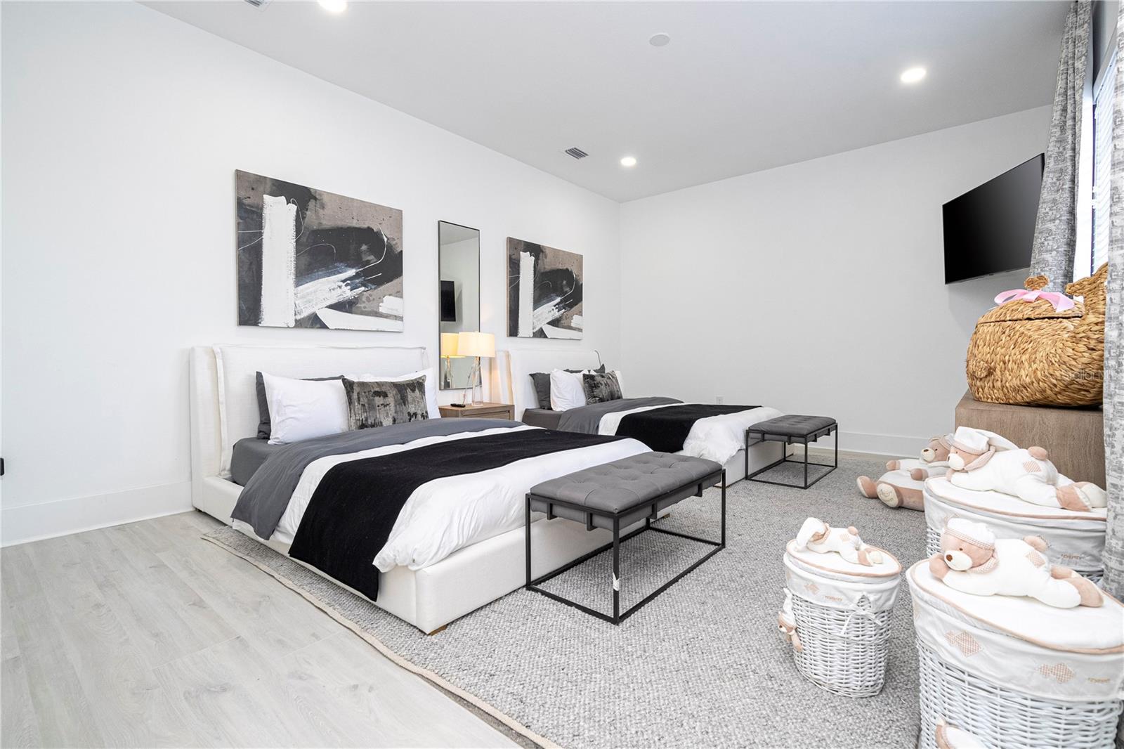 717 EASTLAWN DR, KISSIMMEE, FL, 34747