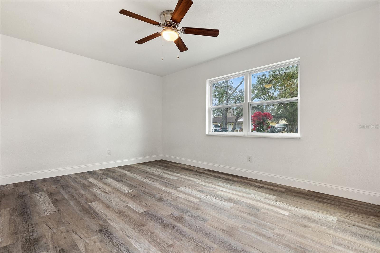 8706 ELMDALE PL, TAMPA, FL, 33637