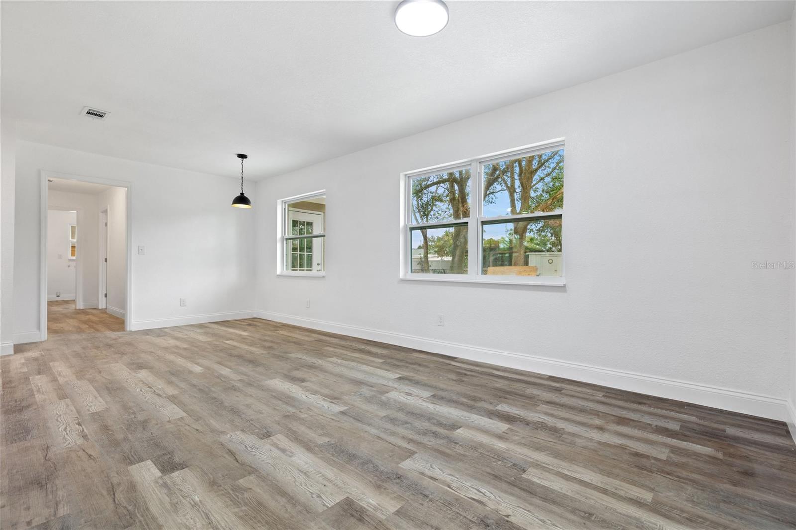 8706 ELMDALE PL, TAMPA, FL, 33637