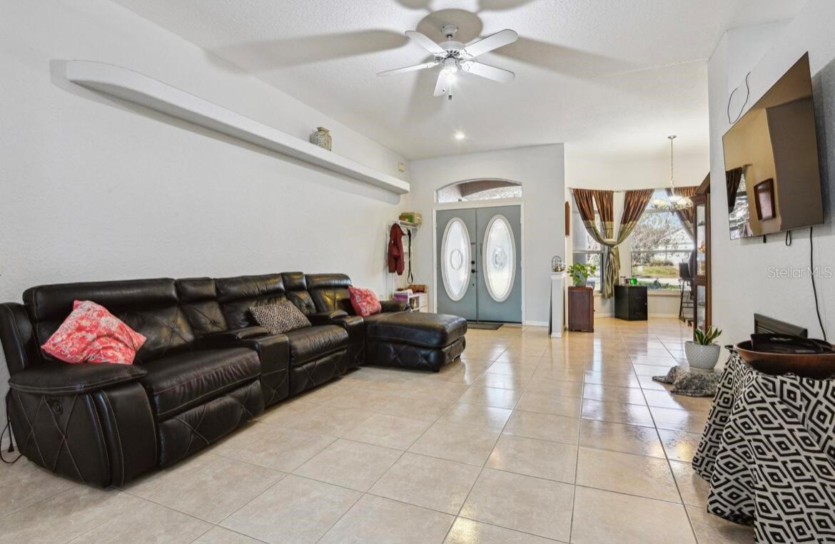 345 VIA BIANCA DR, DAVENPORT, FL, 33896