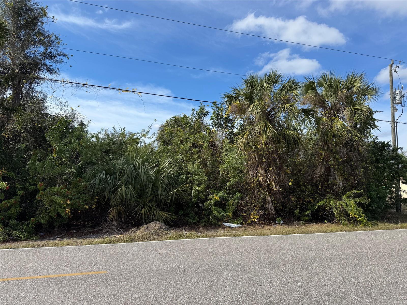 1119 BEACON DR, PORT CHARLOTTE, FL, 33952