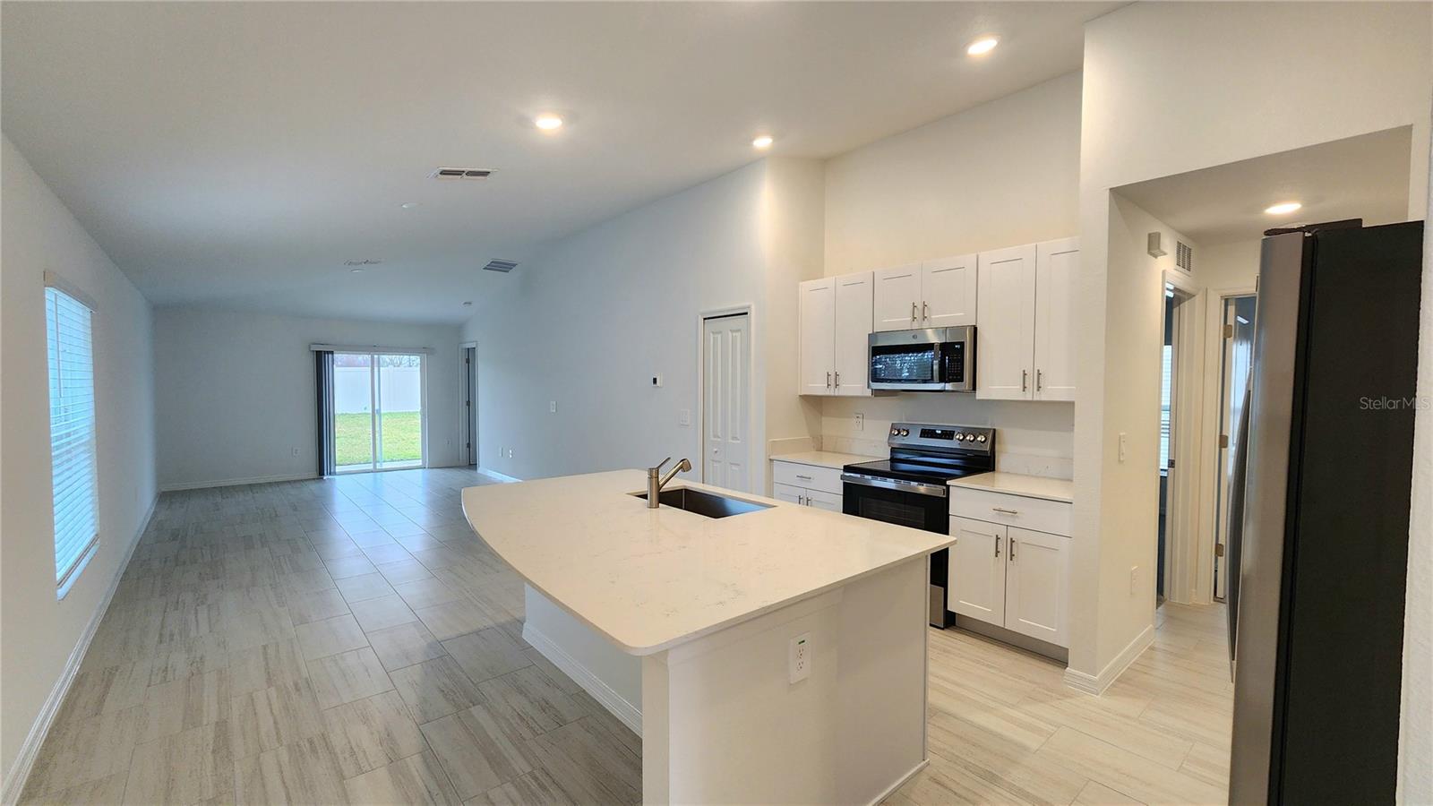 4045 RADIANT MOUNTAIN DR, PLANT CITY, FL, 33565