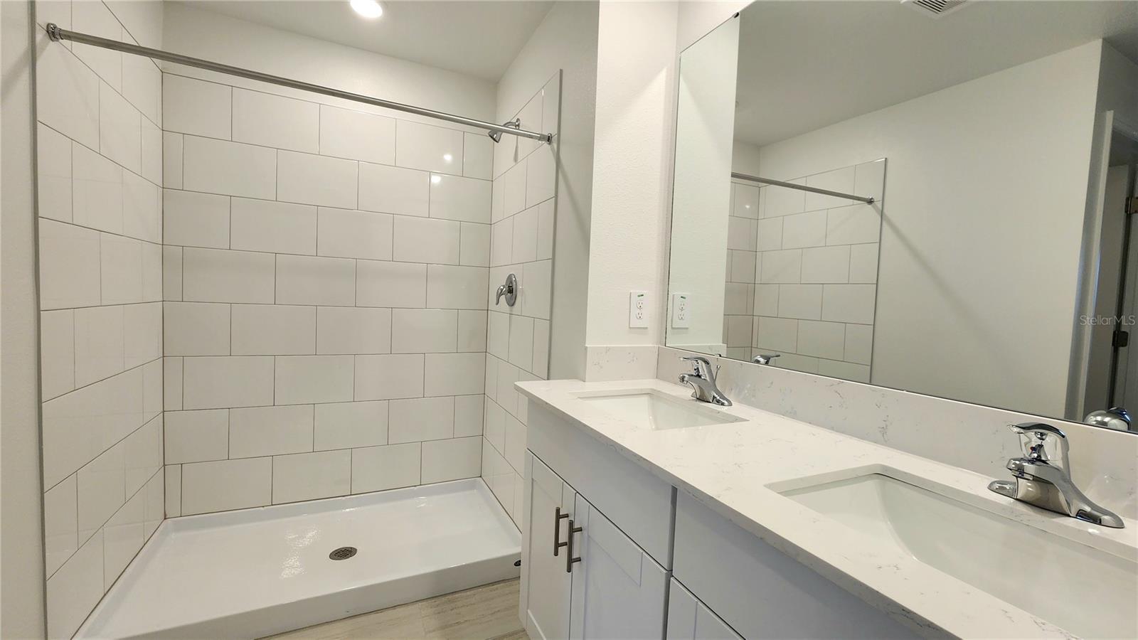 4045 RADIANT MOUNTAIN DR, PLANT CITY, FL, 33565