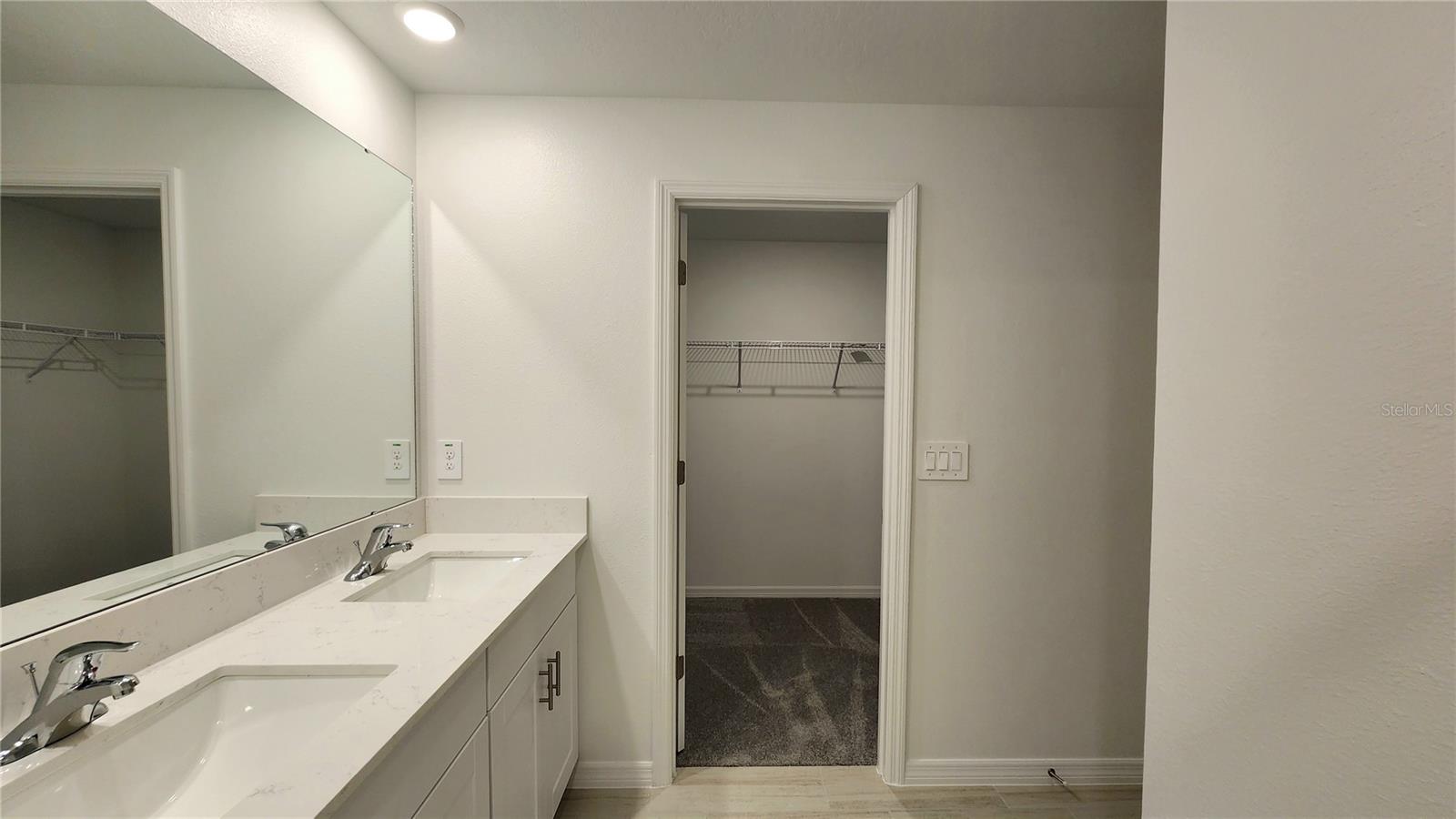 4045 RADIANT MOUNTAIN DR, PLANT CITY, FL, 33565