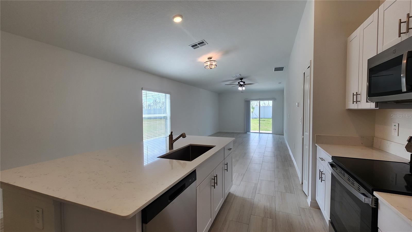 4045 RADIANT MOUNTAIN DR, PLANT CITY, FL, 33565