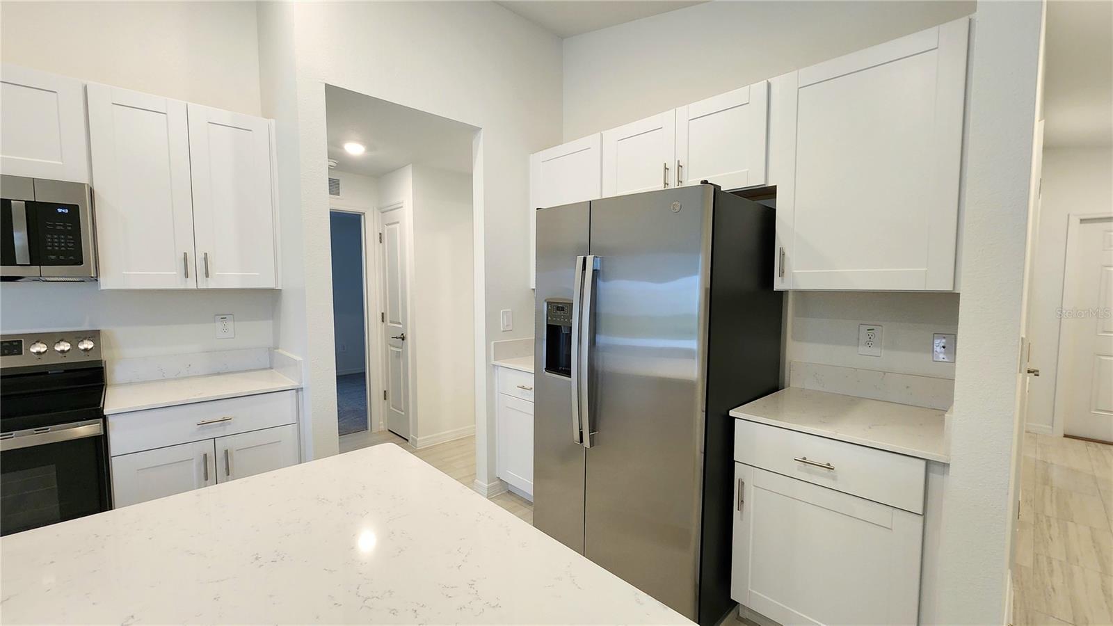 4045 RADIANT MOUNTAIN DR, PLANT CITY, FL, 33565