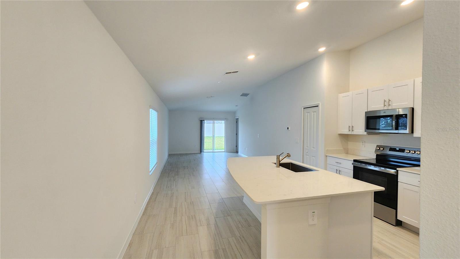 4045 RADIANT MOUNTAIN DR, PLANT CITY, FL, 33565