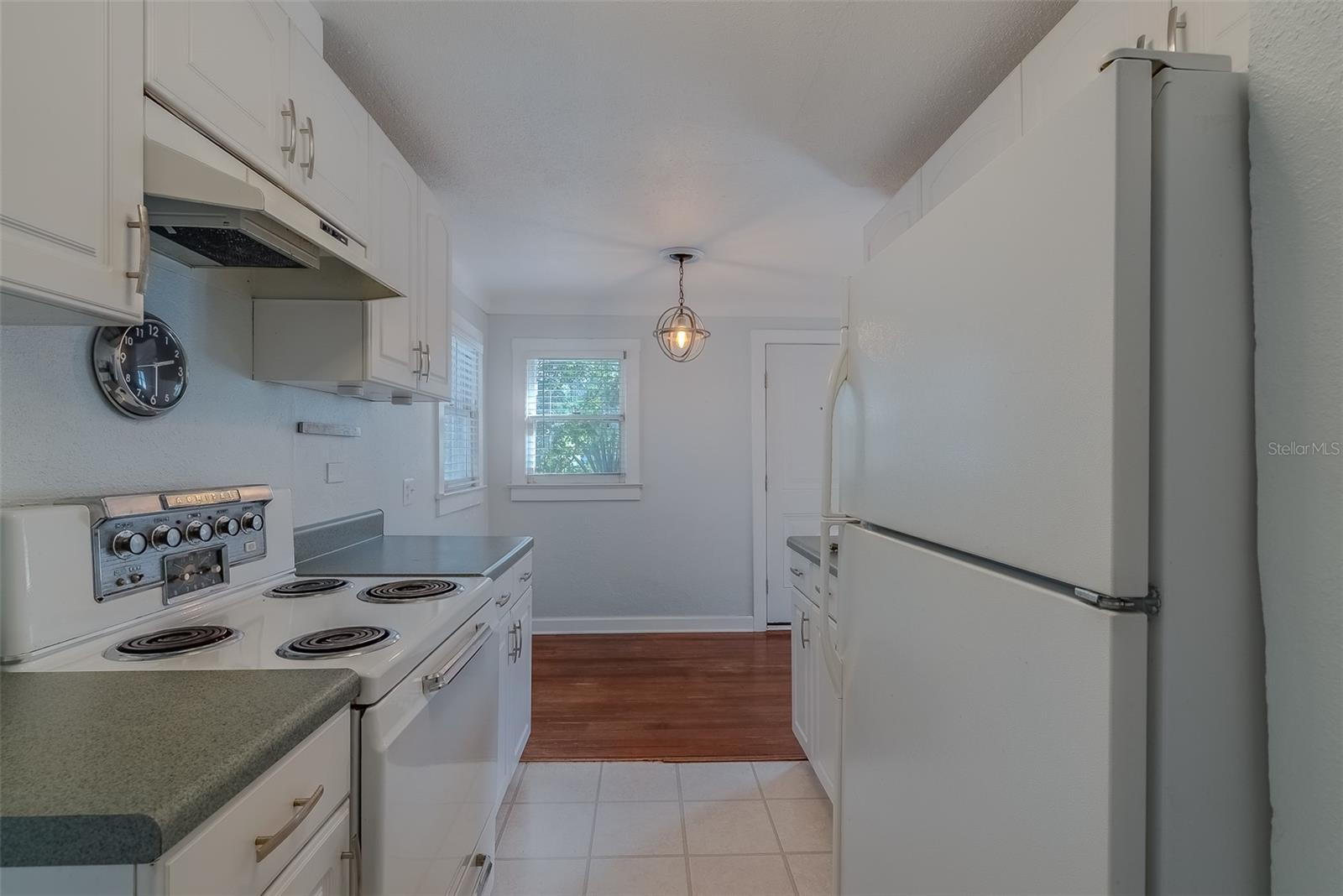2811 60 AVE N, ST PETERSBURG, FL, 33714