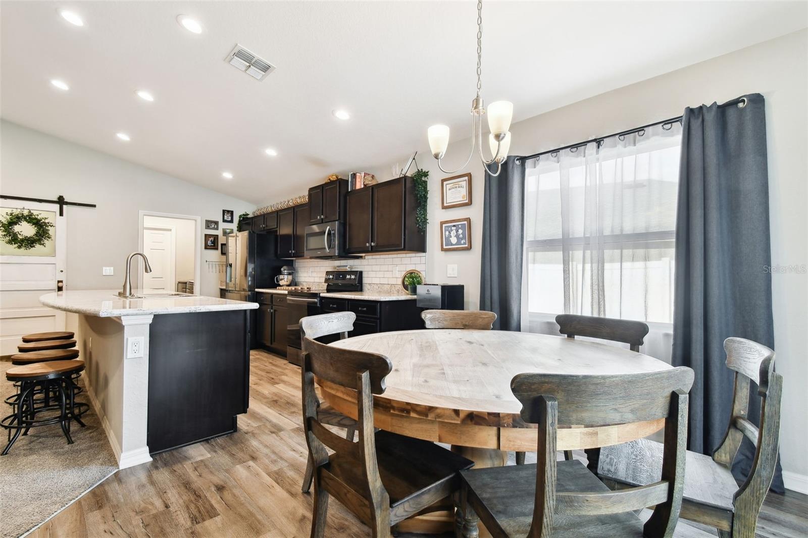 6983 GIDEON CIR, ZEPHYRHILLS, FL, 33541