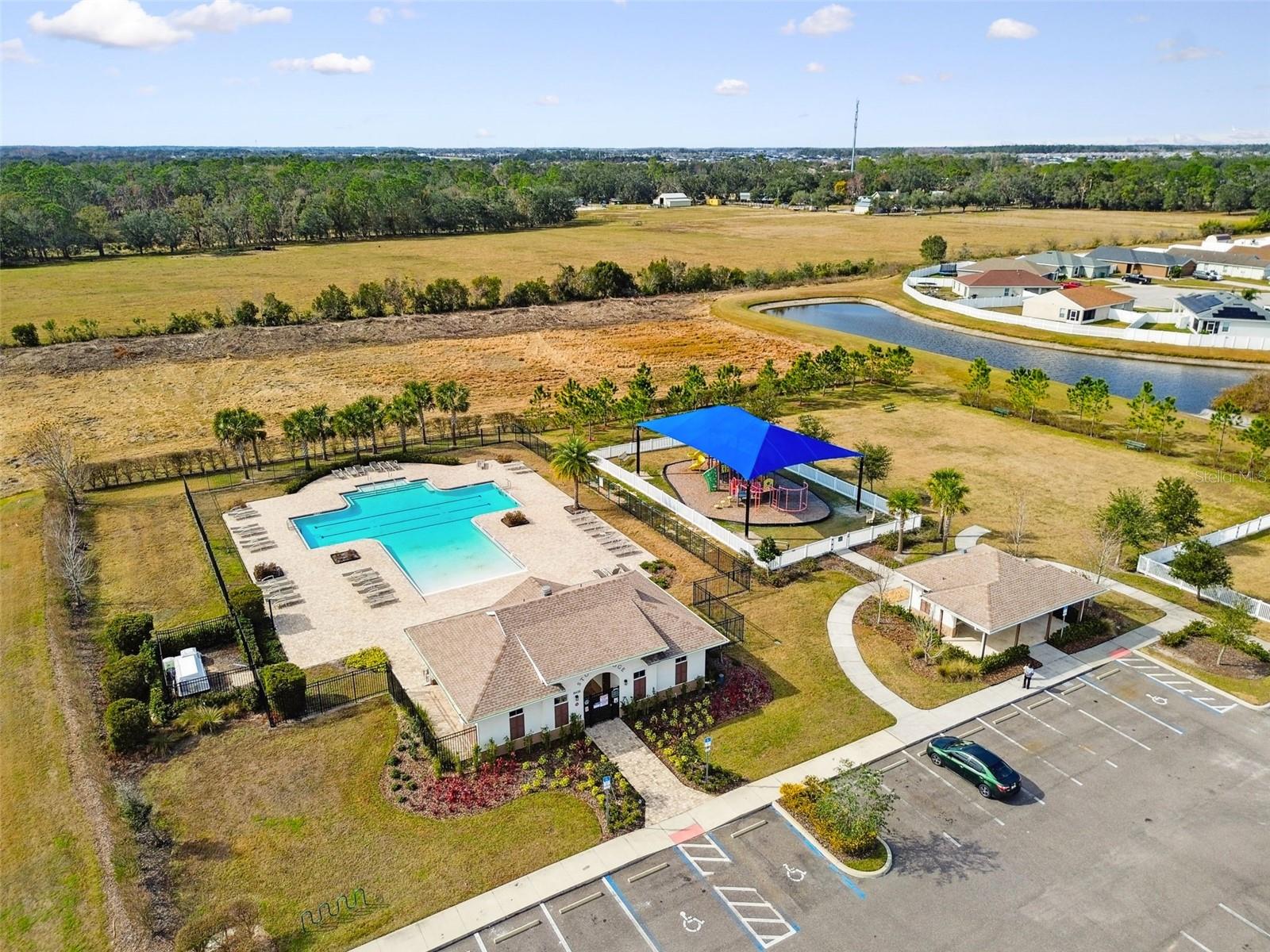 6983 GIDEON CIR, ZEPHYRHILLS, FL, 33541