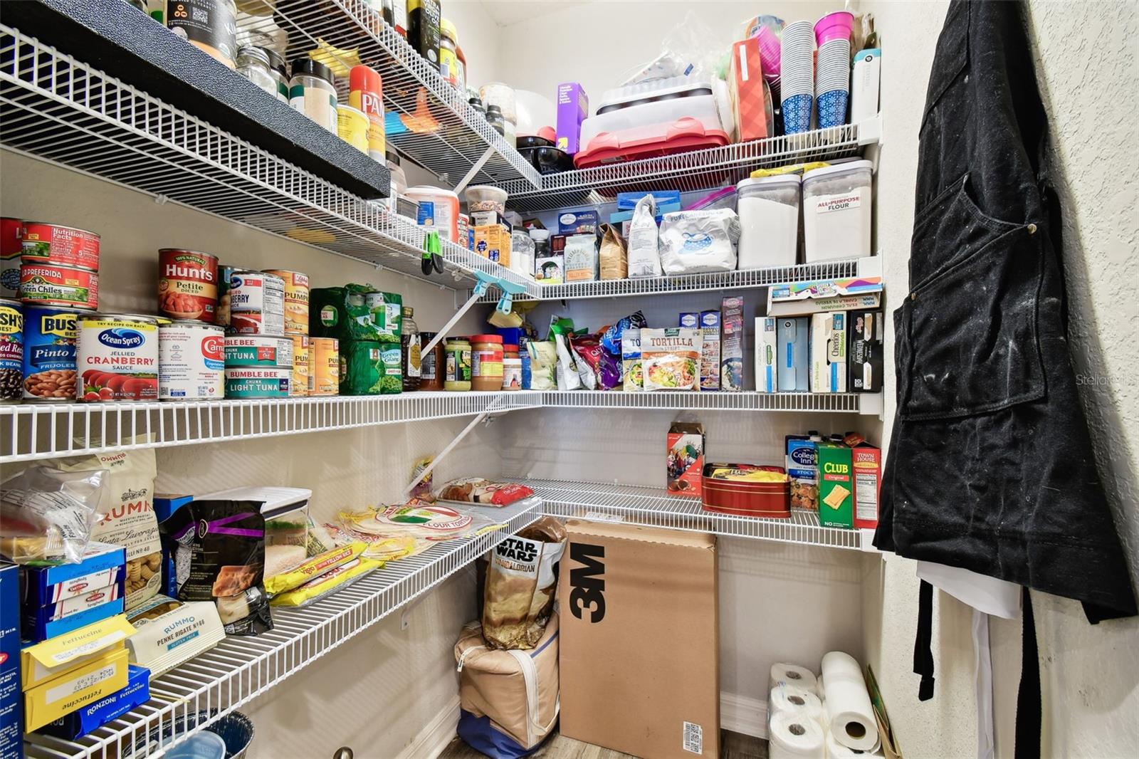 6983 GIDEON CIR, ZEPHYRHILLS, FL, 33541