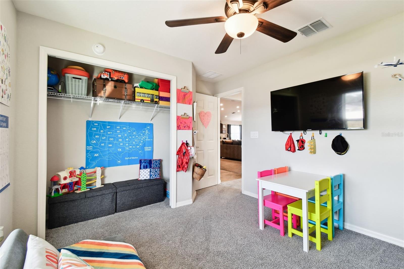 6983 GIDEON CIR, ZEPHYRHILLS, FL, 33541