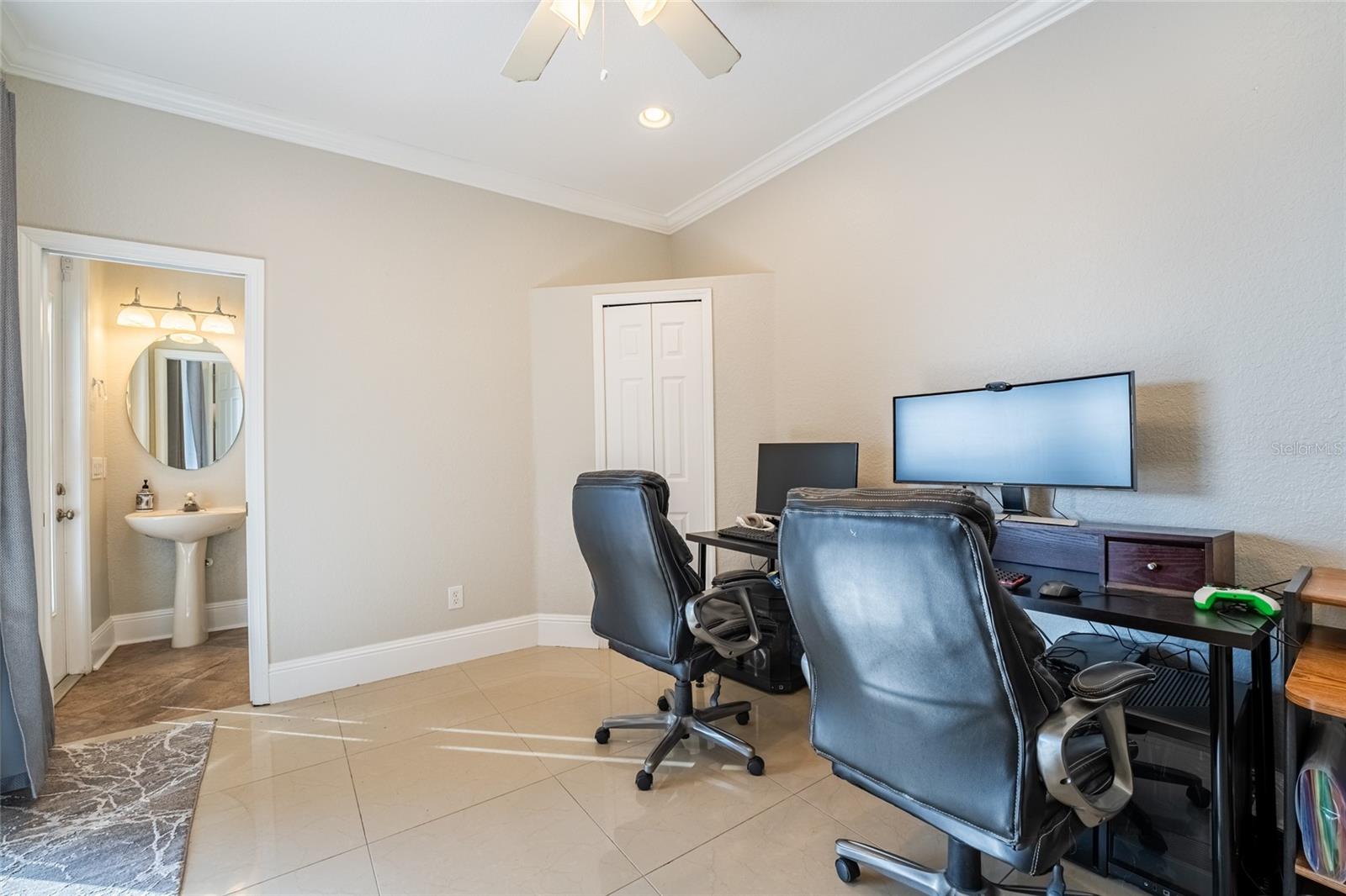 2566 BALLARD AVE, ORLANDO, FL, 32833