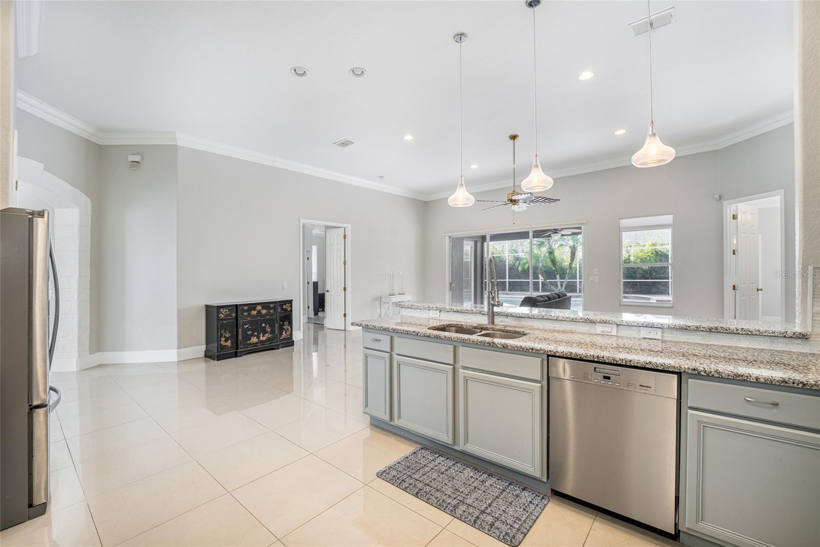 2566 BALLARD AVE, ORLANDO, FL, 32833