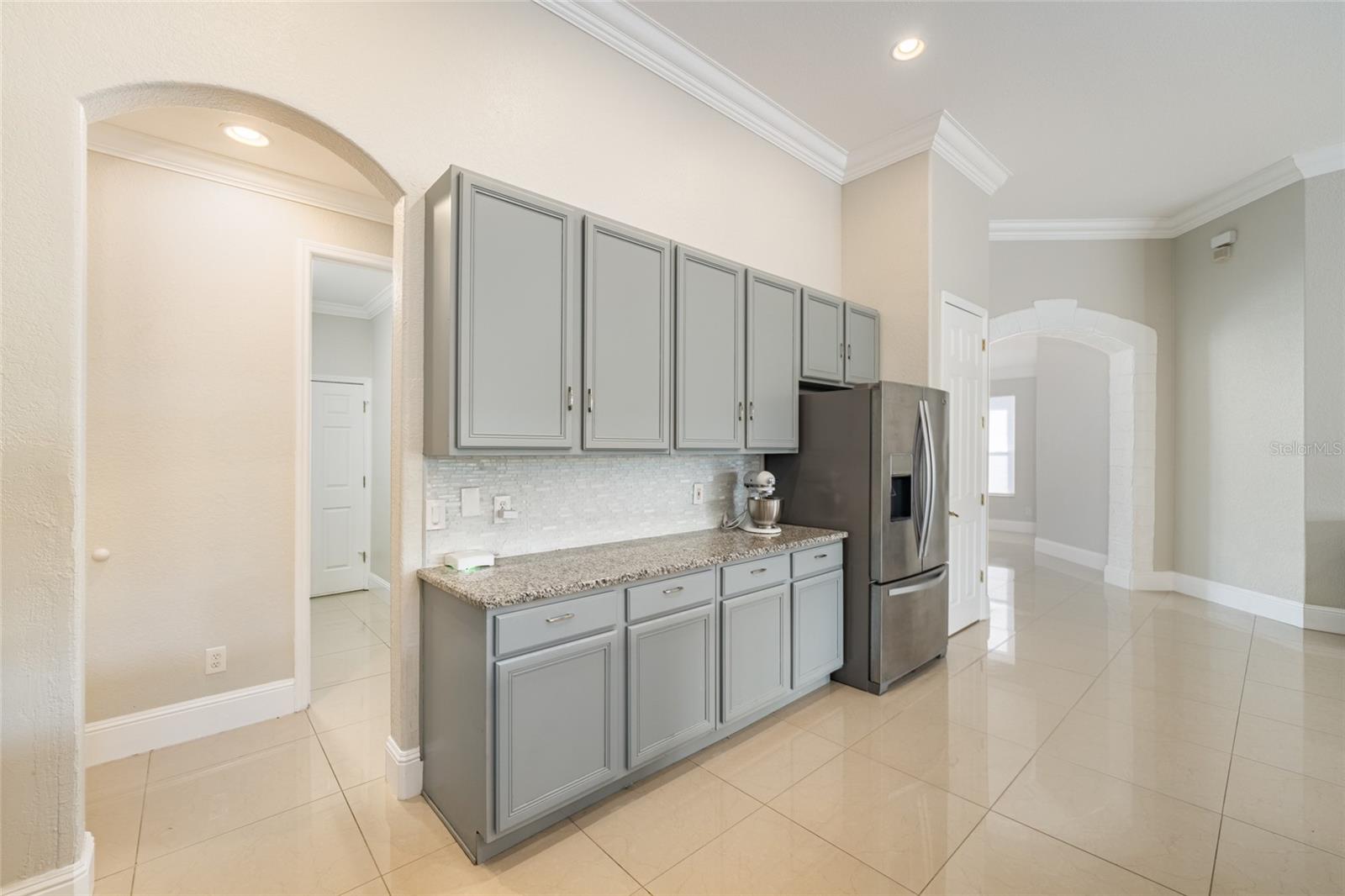 2566 BALLARD AVE, ORLANDO, FL, 32833