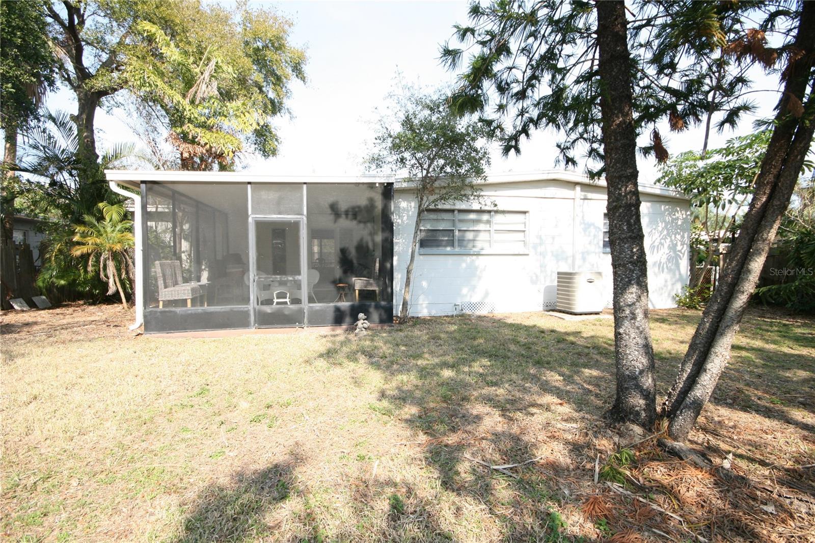 2814 W AVERILL AVE, TAMPA, FL, 33611