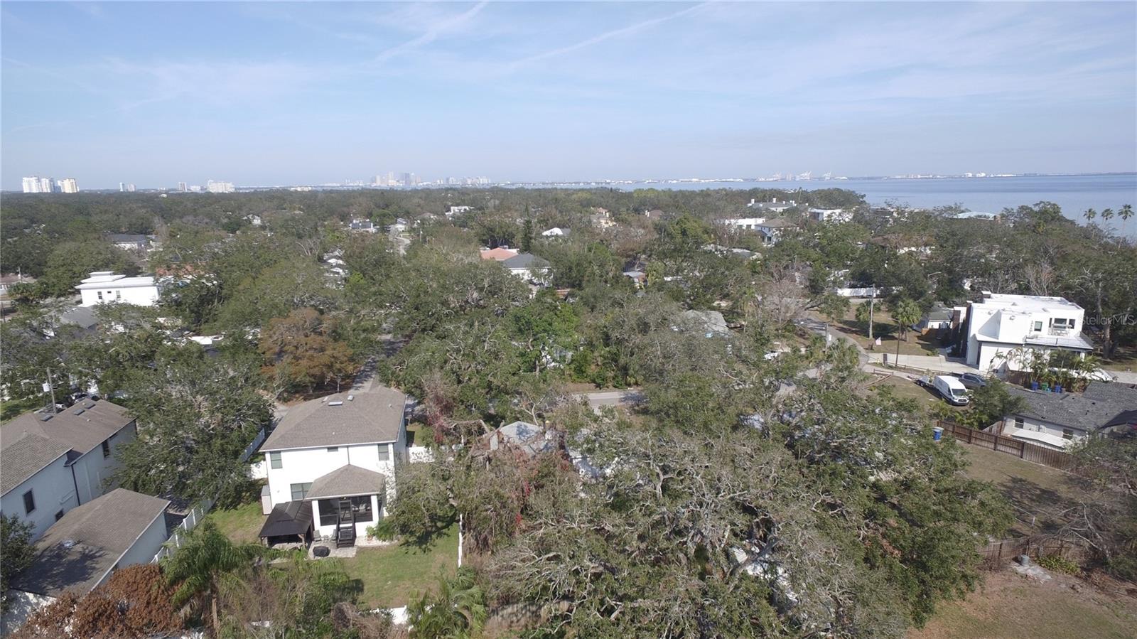 2814 W AVERILL AVE, TAMPA, FL, 33611