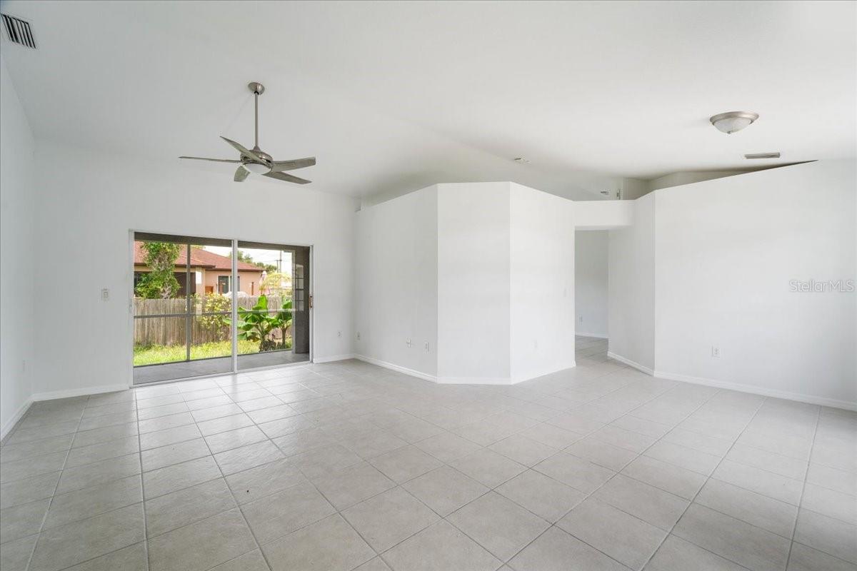 19063 MIAMI BLVD, FORT MYERS, FL, 33912