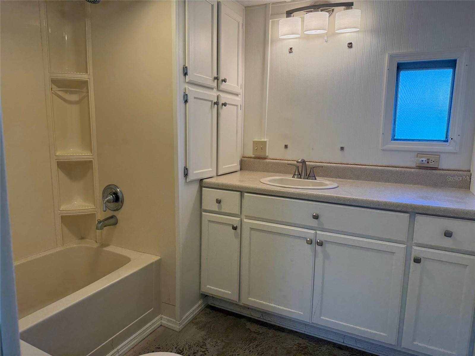 8194 ROBERT ST, ENGLEWOOD, FL, 34224