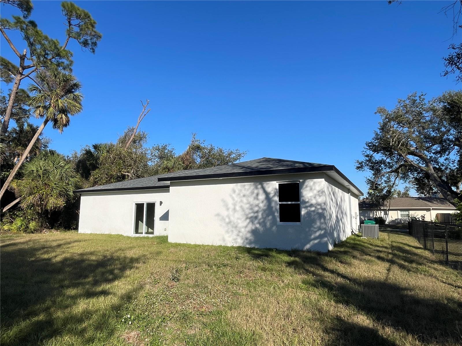 1401 NEWTON ST, PORT CHARLOTTE, FL, 33952
