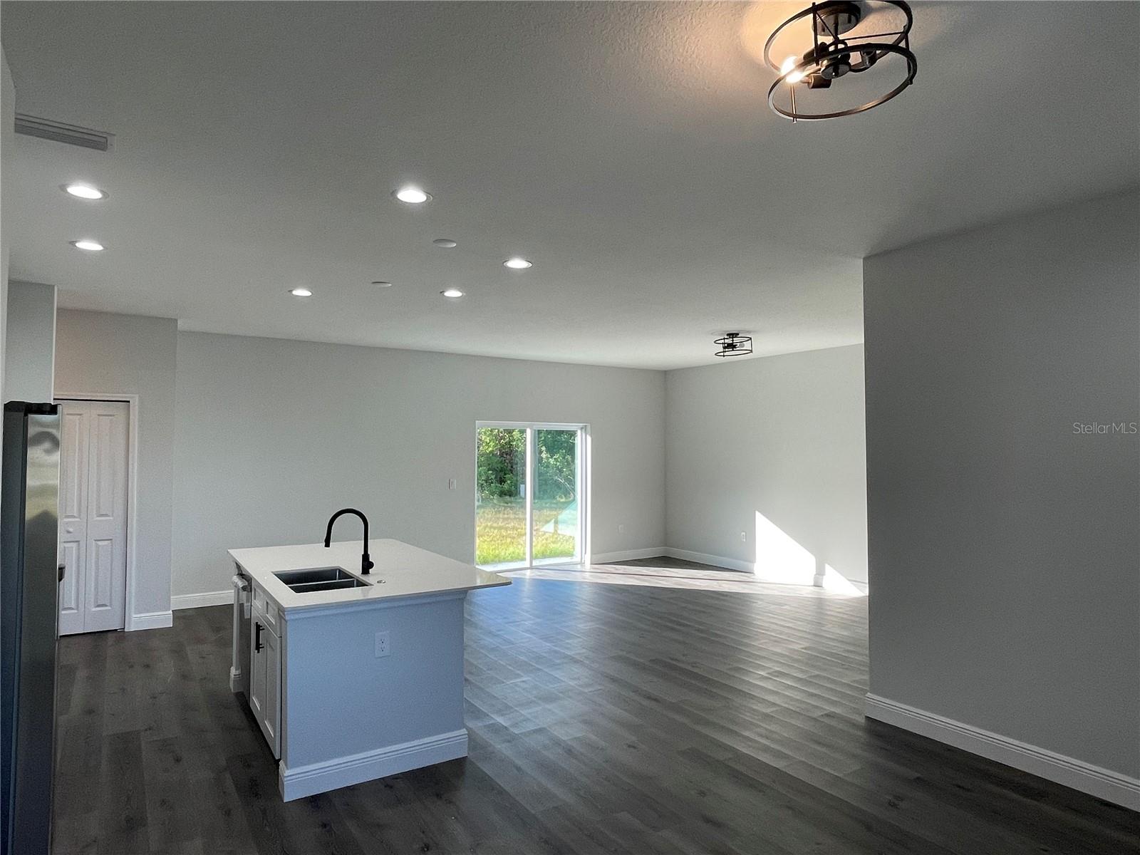 1401 NEWTON ST, PORT CHARLOTTE, FL, 33952