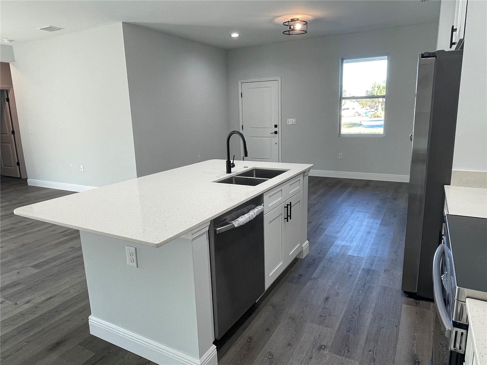 1401 NEWTON ST, PORT CHARLOTTE, FL, 33952