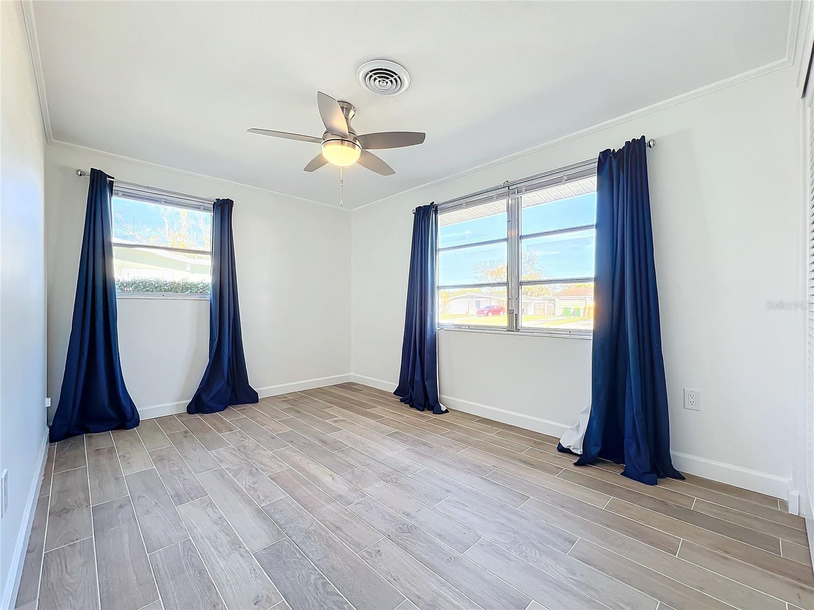 3150 LAKE RIDGE DR, SARASOTA, FL, 34237