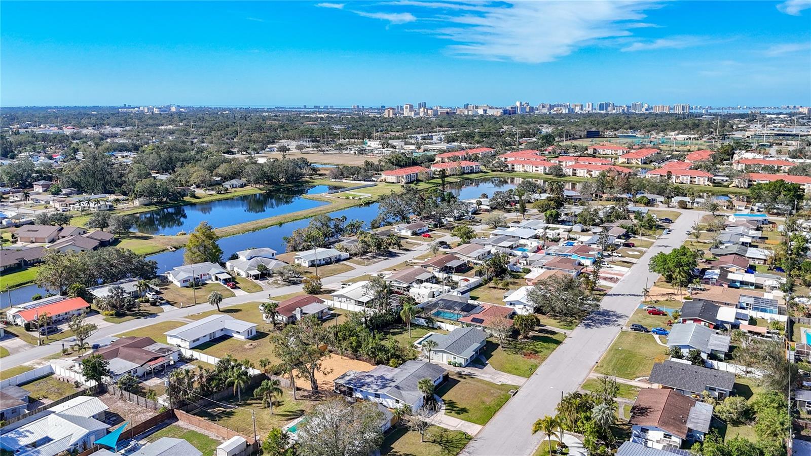 3150 LAKE RIDGE DR, SARASOTA, FL, 34237