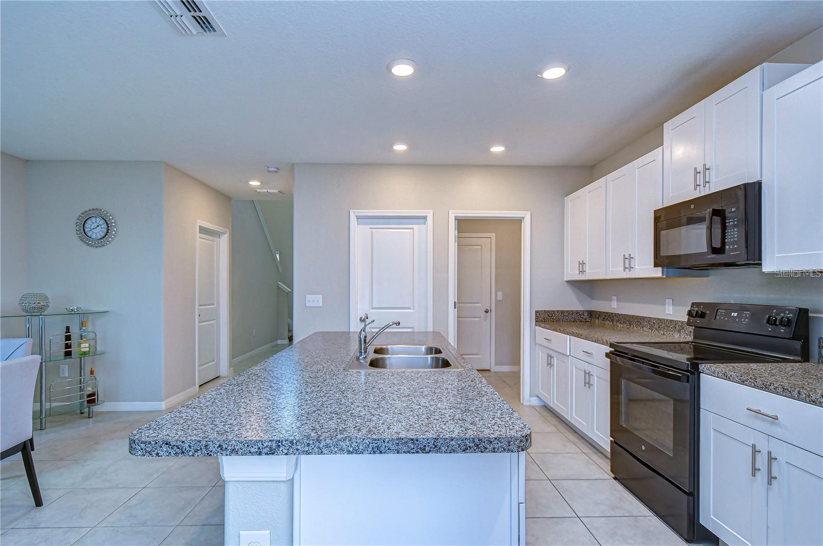 4526 ETERNAL PRINCE DR, SUN CITY CENTER, FL, 33573