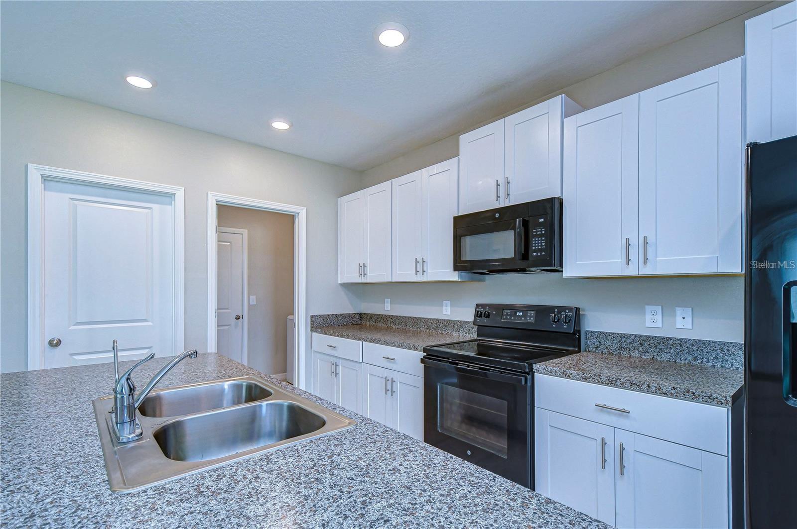4526 ETERNAL PRINCE DR, SUN CITY CENTER, FL, 33573