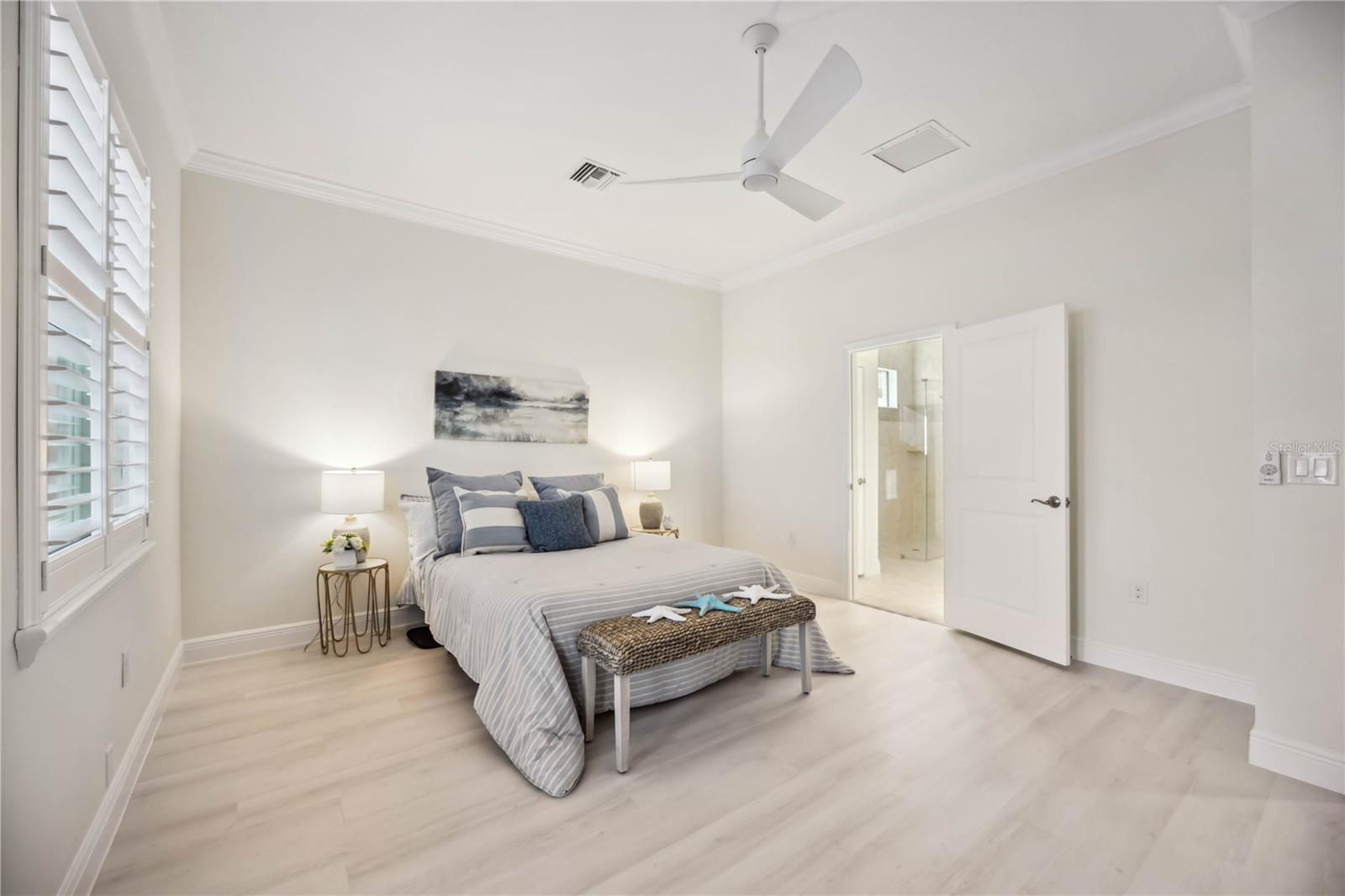 23703 WAVERLY CIR, VENICE, FL, 34293