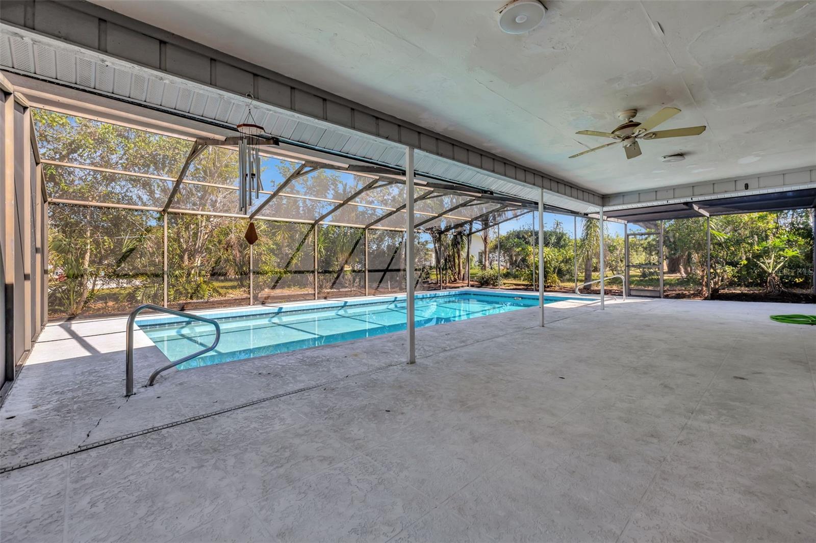 3651 COUNTRY PLACE BLVD, SARASOTA, FL, 34233