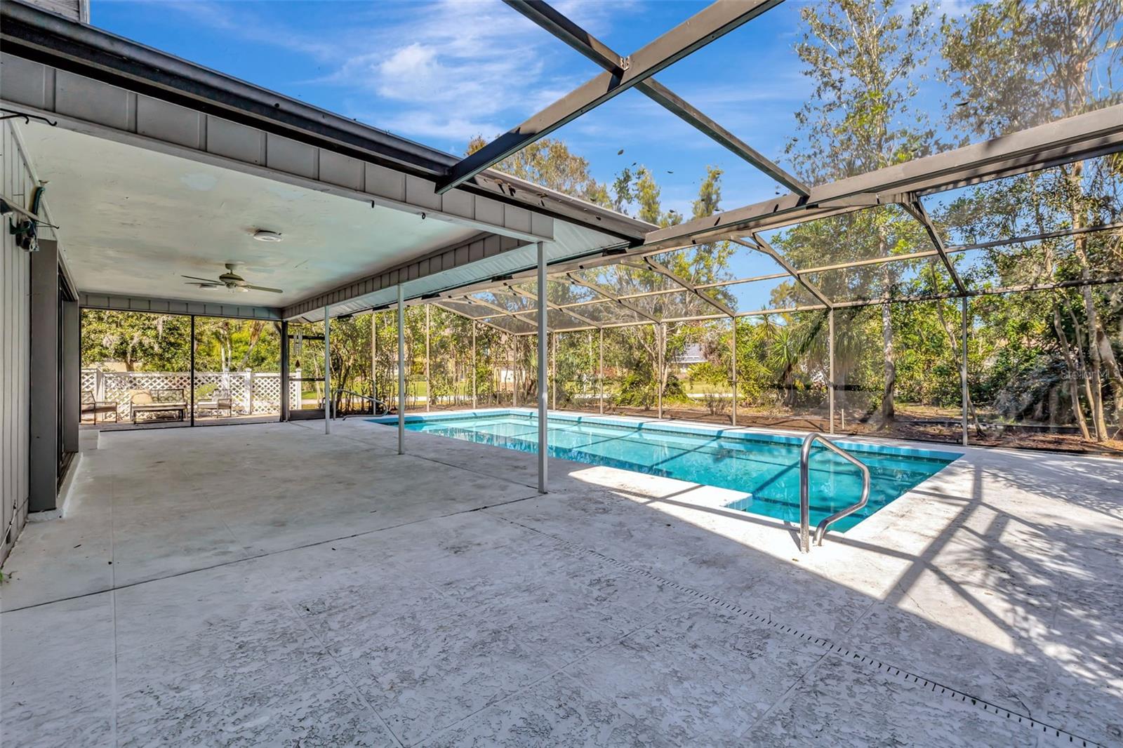 3651 COUNTRY PLACE BLVD, SARASOTA, FL, 34233