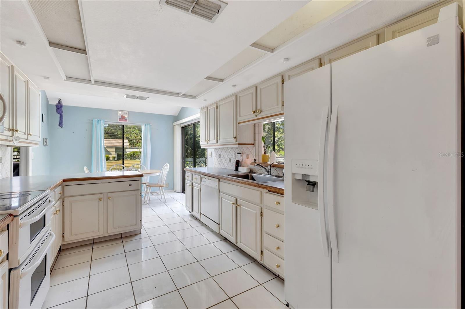 3651 COUNTRY PLACE BLVD, SARASOTA, FL, 34233