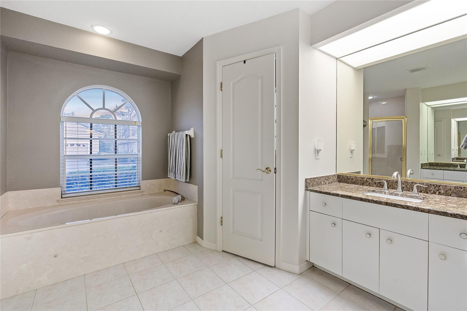 5061 SEAGRASS DR, VENICE, FL, 34293