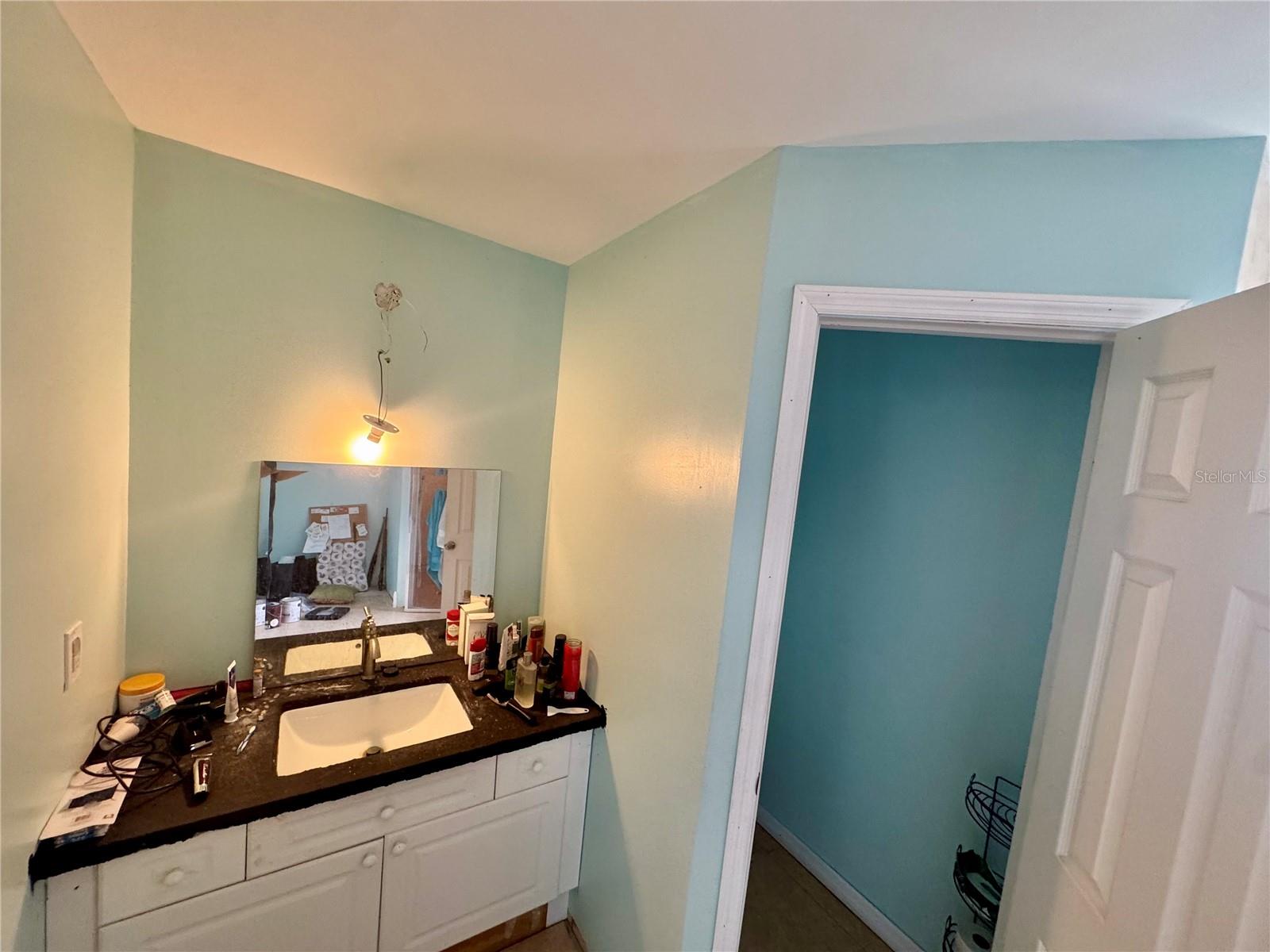 906 E 10TH ST, LEHIGH ACRES, FL, 33972